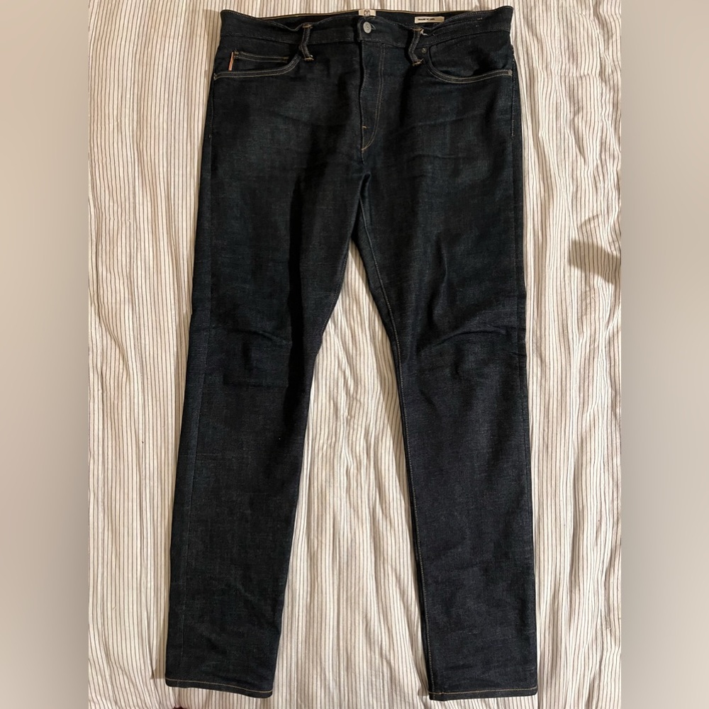 Kato by Hiroshi Kato